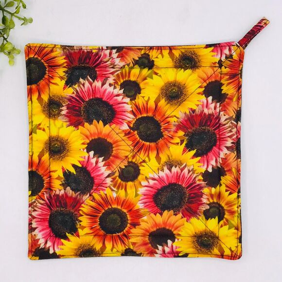 Set of 2 Square Potholders Bright Sunflowers Yellow, Pink, Orange Baking Set 7x7 - Picture 4 of 5